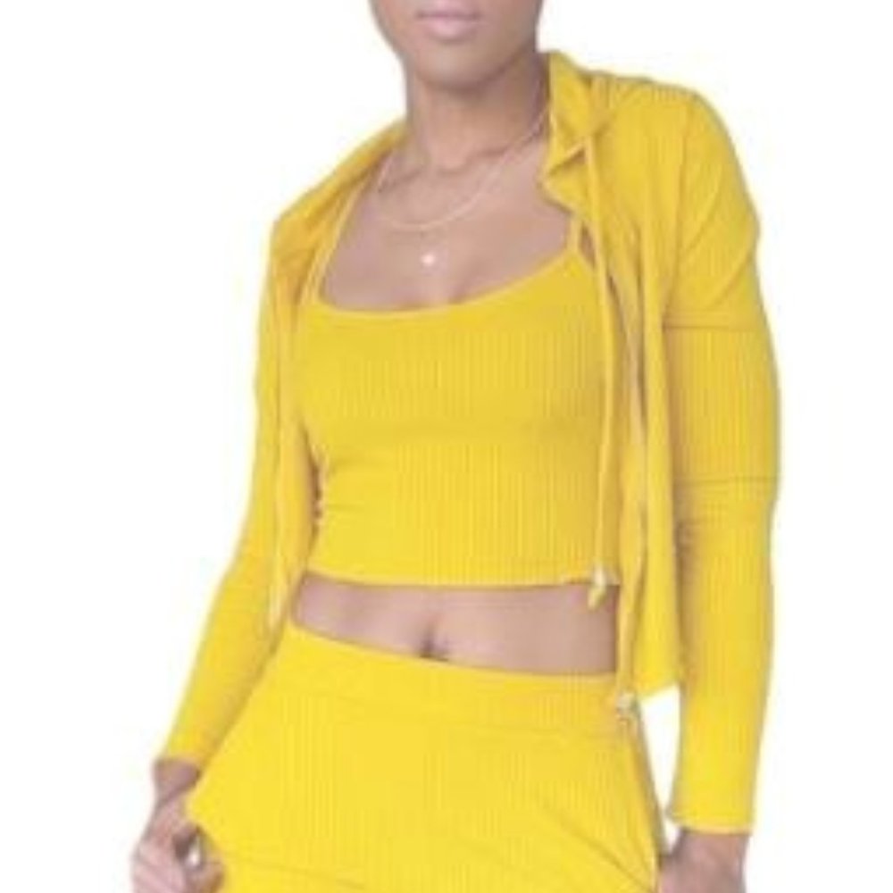 3 Piece Yellow Causal Suit